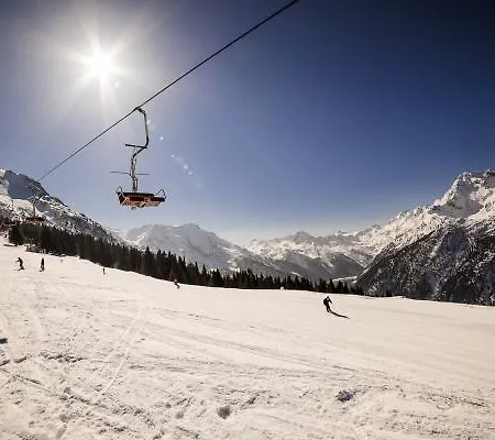 Mountain House Riky Aprica